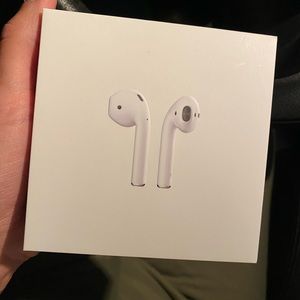 NEW Apple AirPods